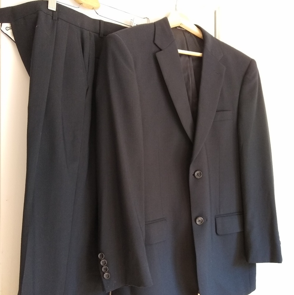Joseph and Feiss Navy Classic Suit